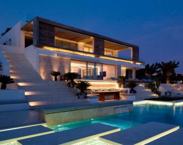 5 casas espectaculares para Ibiza este verano